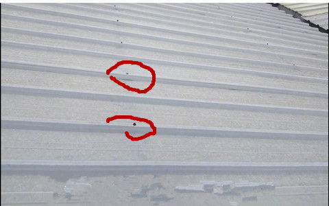 b534d86892d4af4d33ec2f13d025abe8.jpg 大連彩鋼廠房屋面漏水最省錢的維修方案